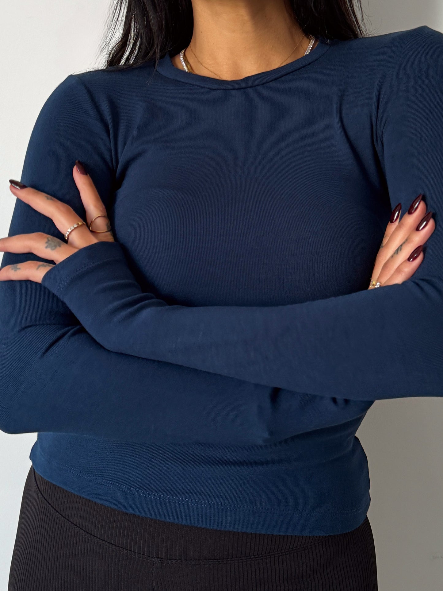 Rounded stretchy long sleeve
