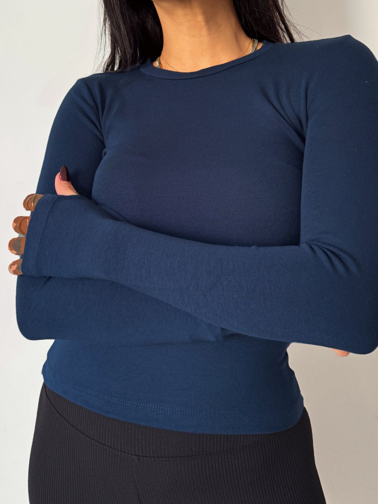 Rounded stretchy long sleeve