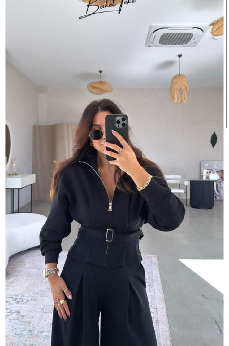 Gold zipper belted set