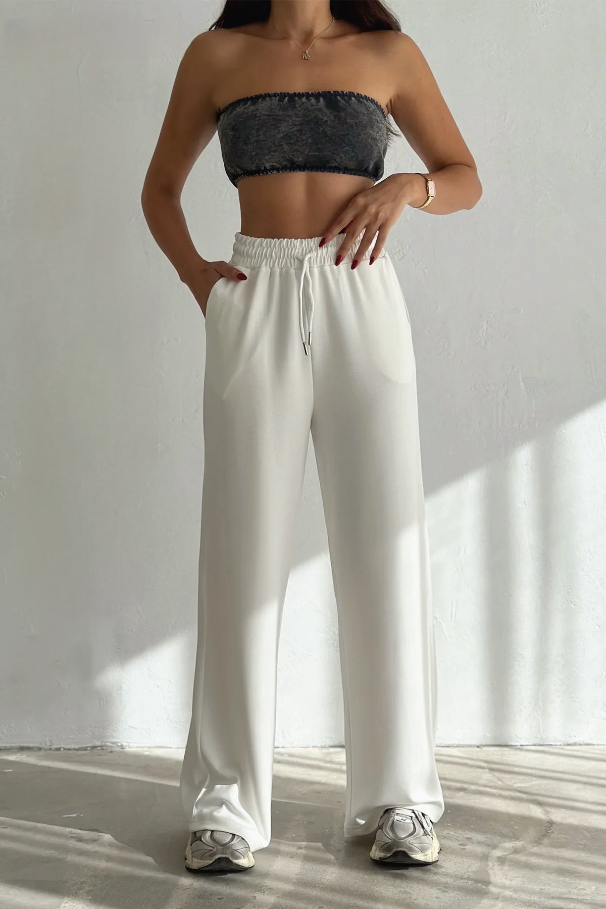 Comfort Wide-Leg Sweatpants