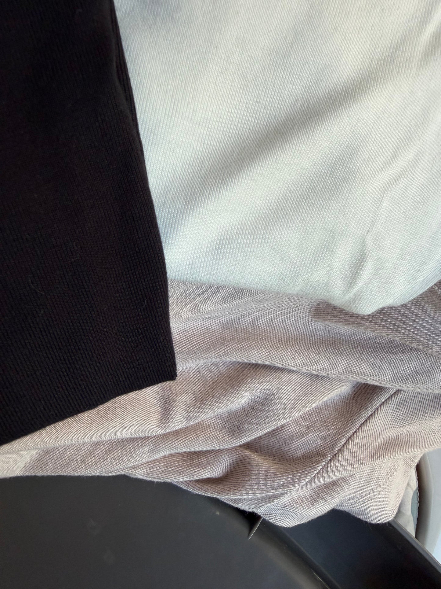 UNBOX Essential Crew Neck Tee