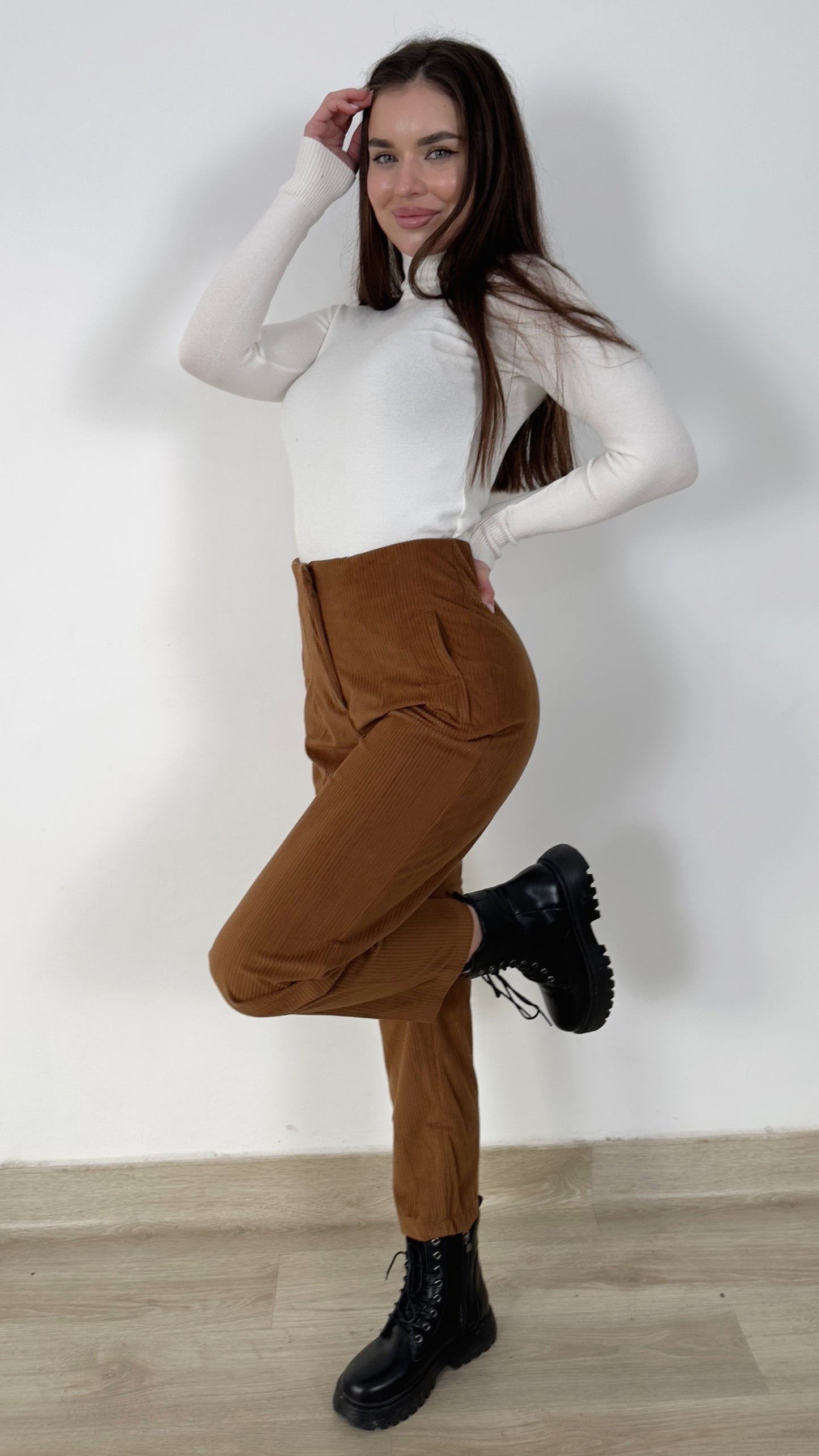 Soft Ribbed Cord Pants