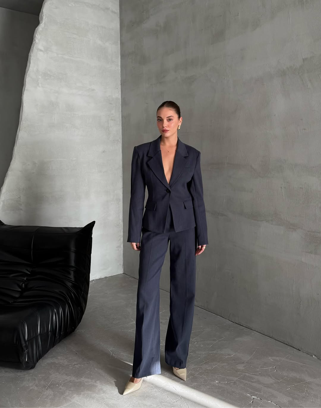 Sculpted Elegance Suit