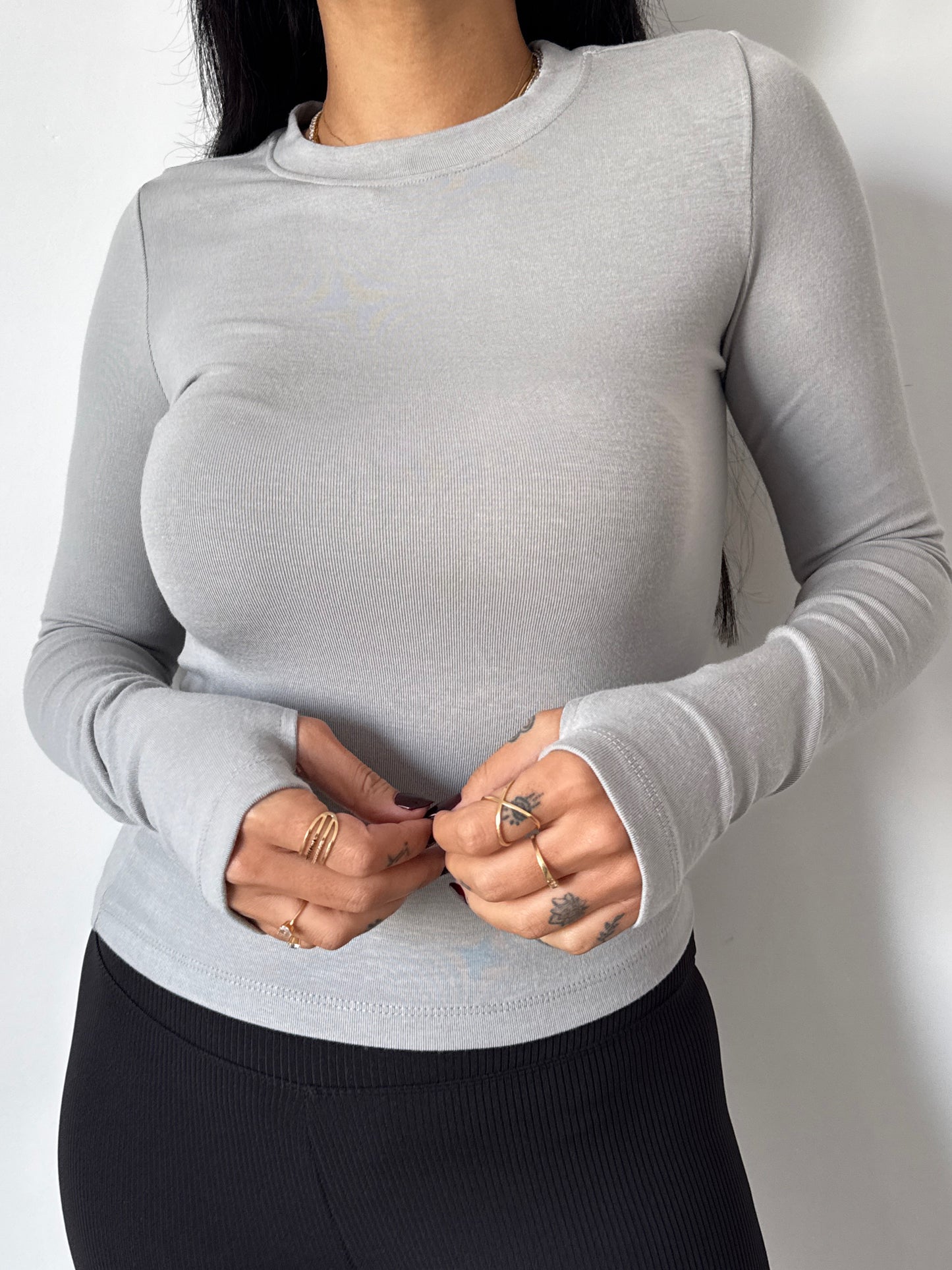 Rounded stretchy long sleeve