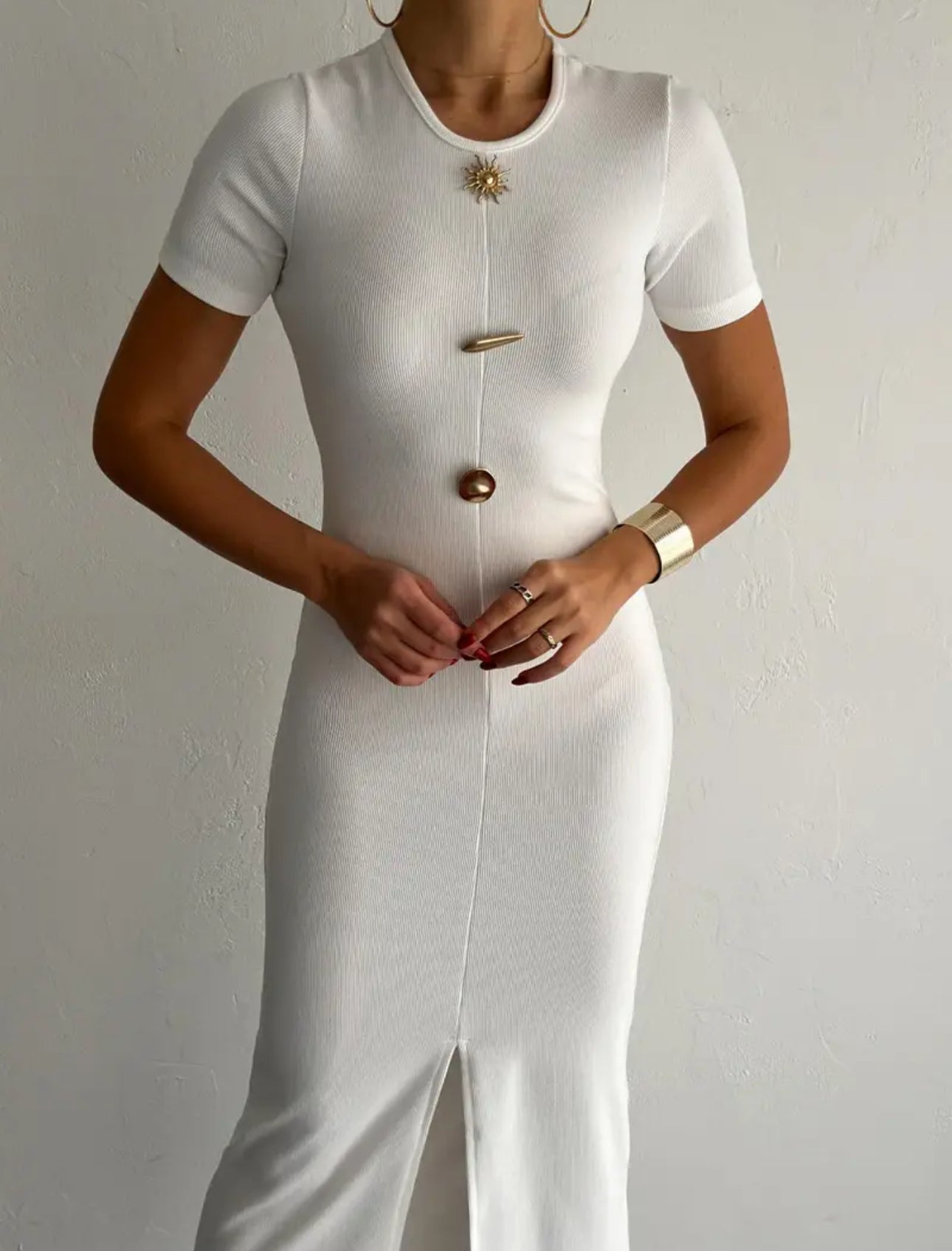 Elegant Ribbed Midi Dress with Gold Accents - Half Sleeves