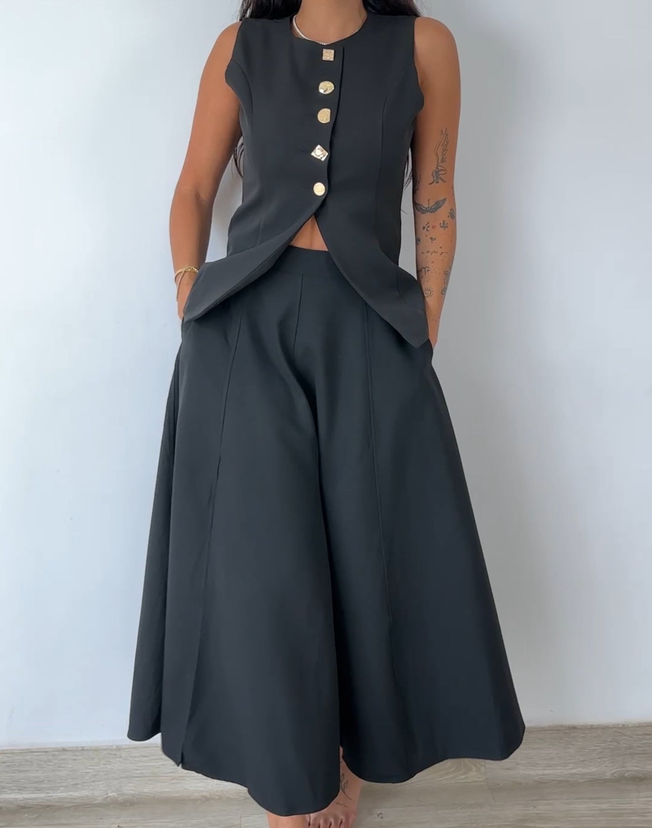 Buttoned Structured Vest