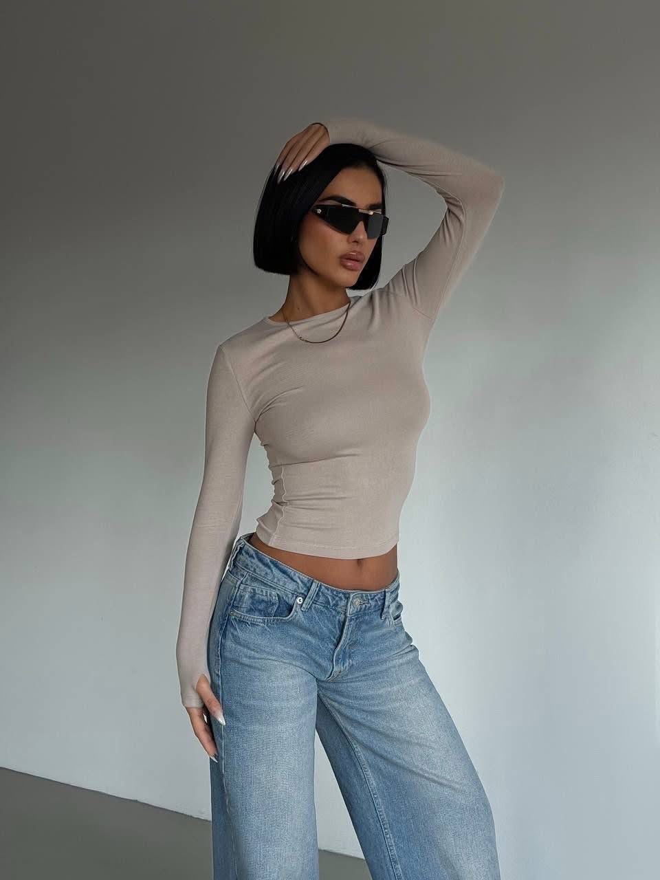 Rounded stretchy long sleeve