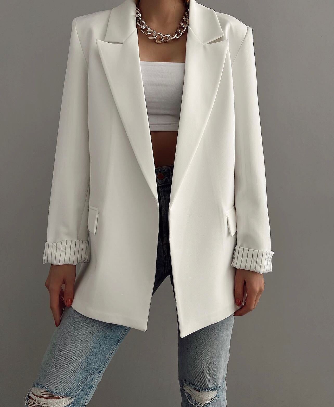 Classic Oversized Blazer with Striped Lining