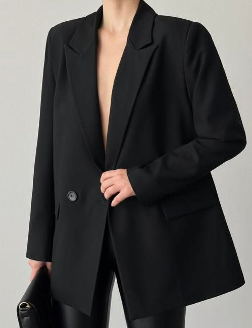 Oversized Black Blazer – Effortless Chic with a Relaxed Fit