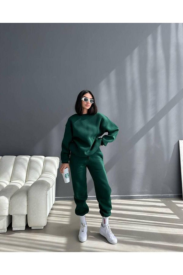 FLEECED SWEATSHIRT AND TROUSER