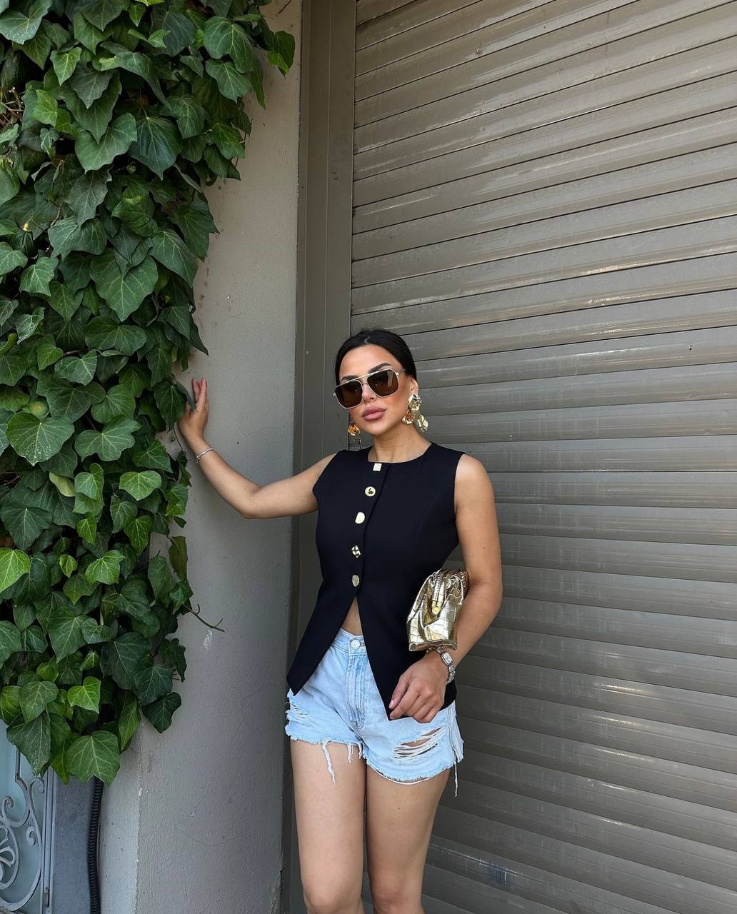 Buttoned Structured Vest