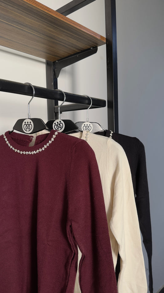 Cryatal Neck Knit