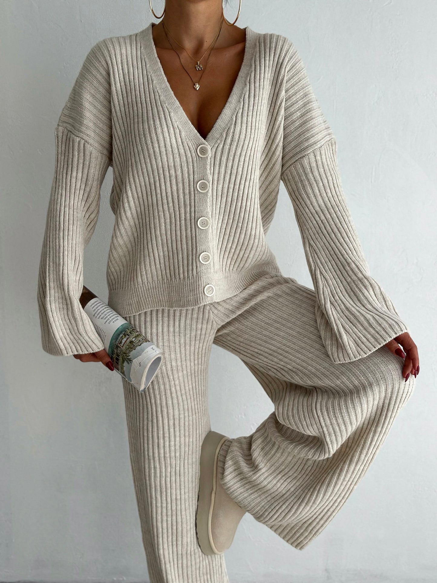 wool buttoned set