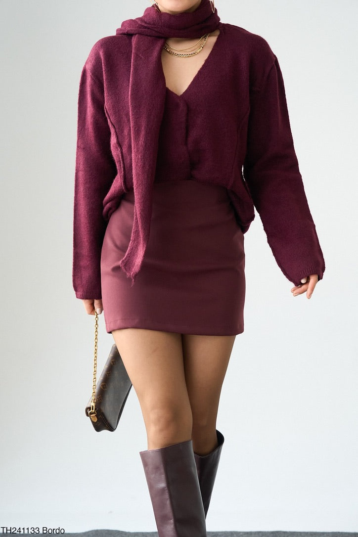 Scarf Detail Knit Top – White / Brown / Burgundy