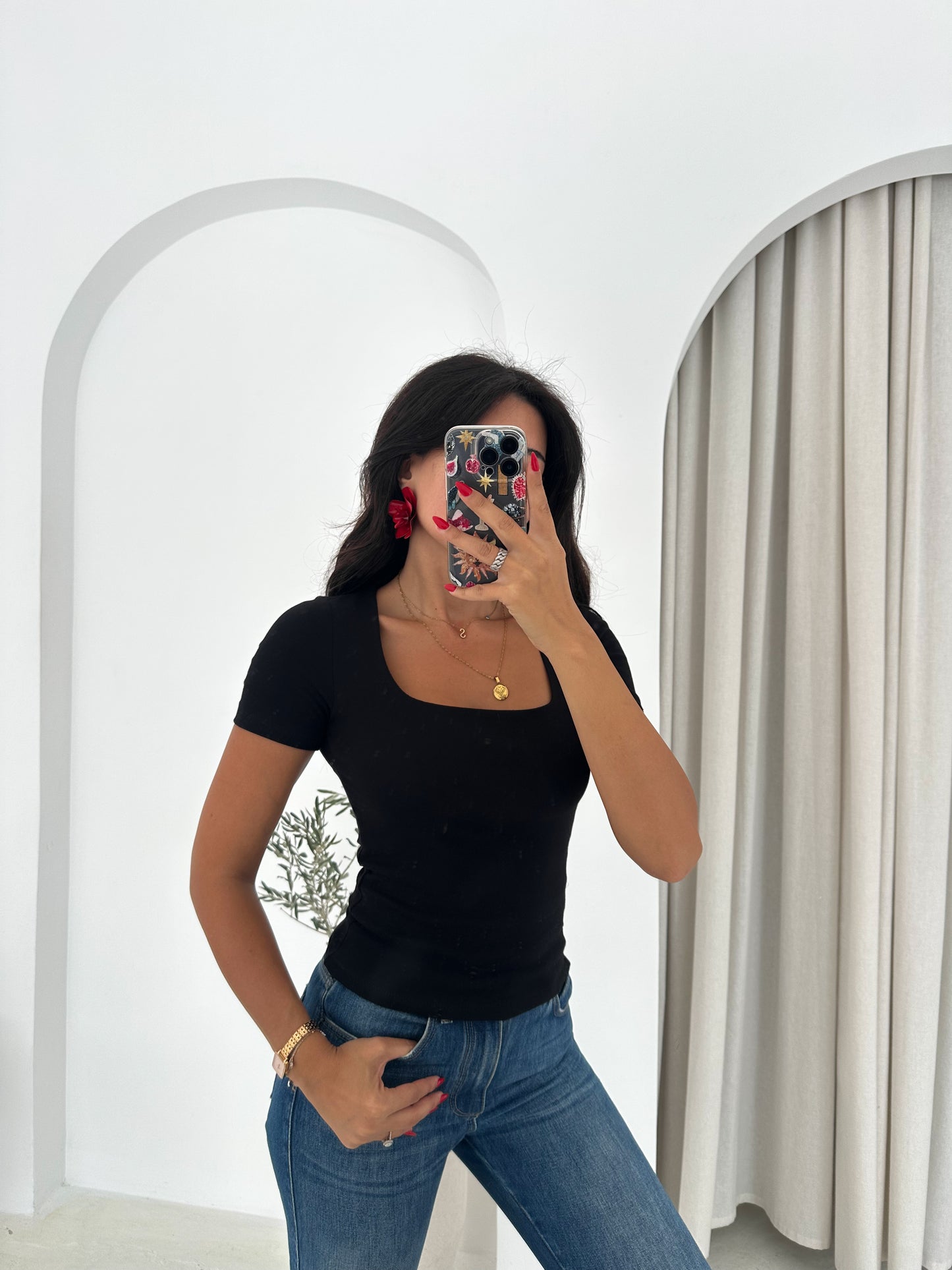 Square Elegance Tee