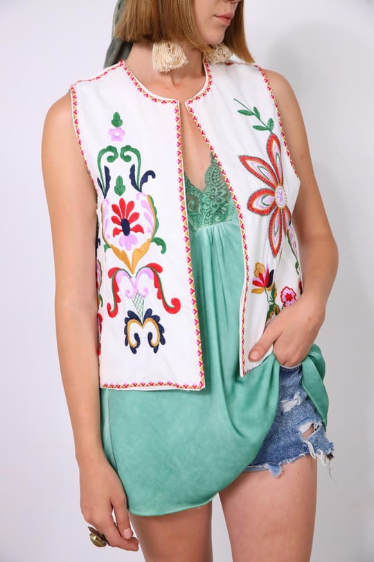 Flowery printed vest