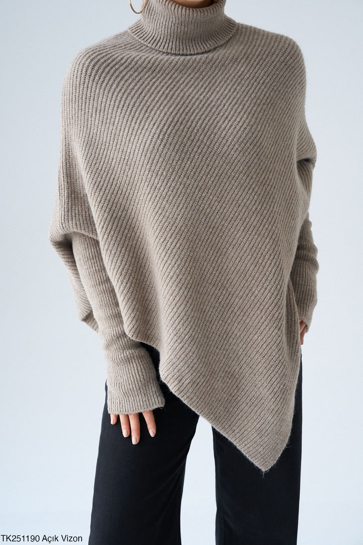 Ribbed Highneck Poncho