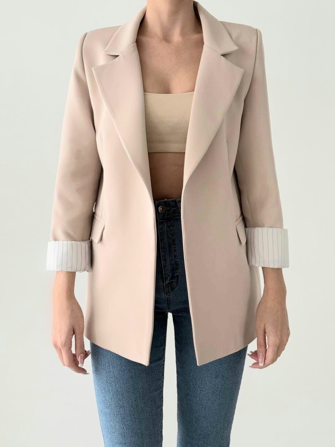 Classic Oversized Blazer with Striped Lining