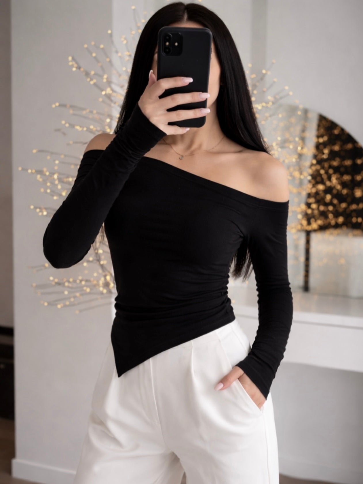 Asymmetric Signature Top