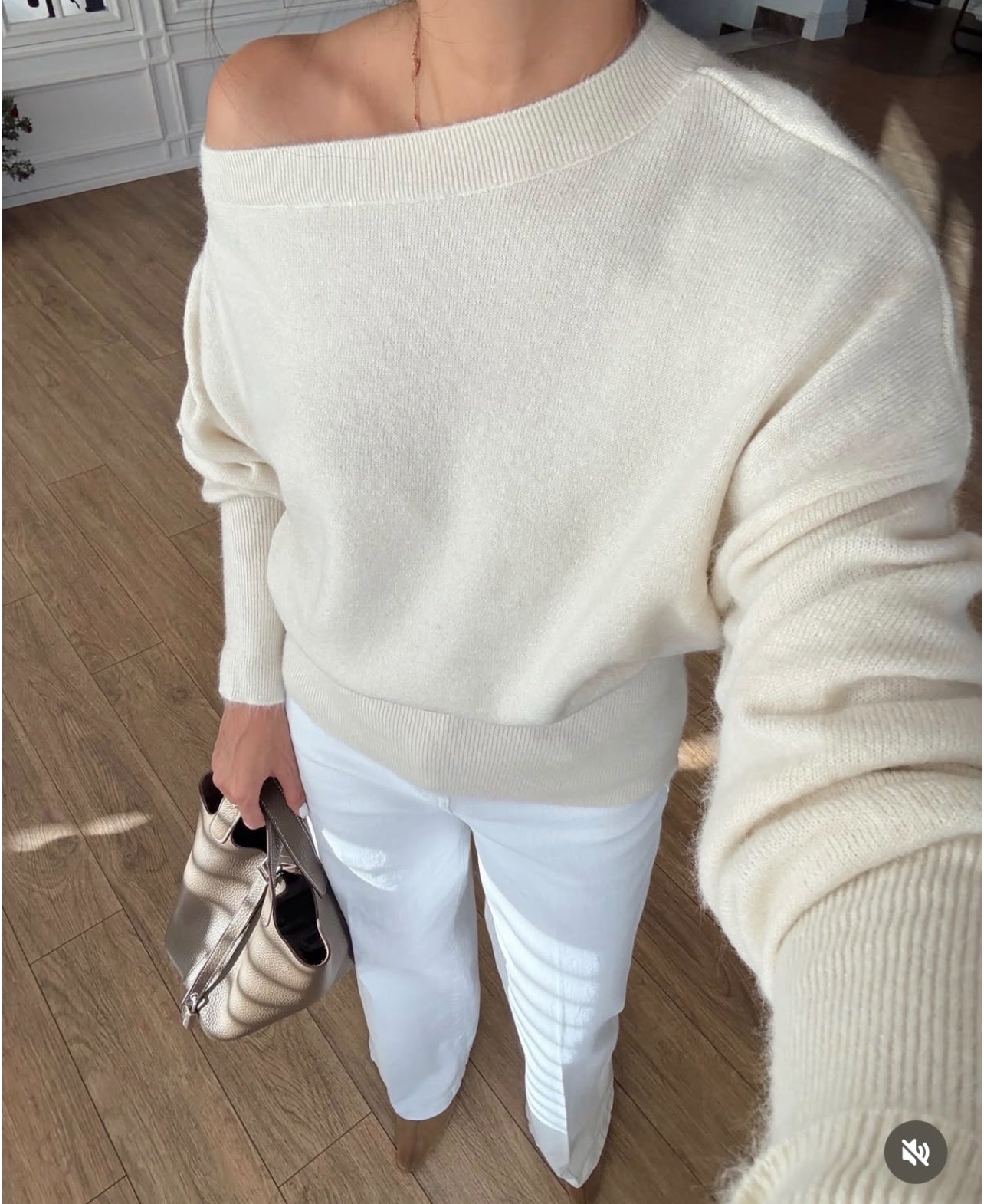 Lvory Soft Knit Blouse