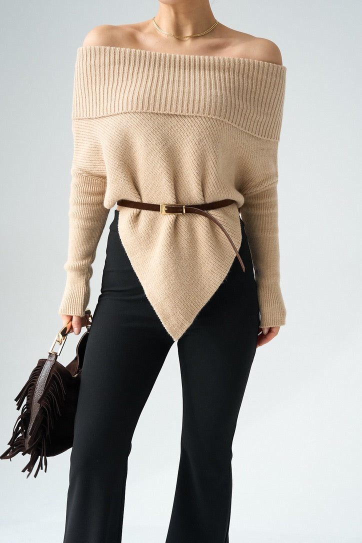 Off-Shoulders Knit Sweater – Beige / Off White