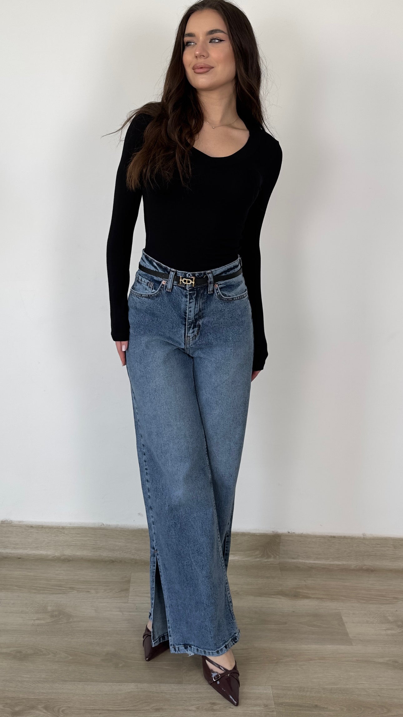 EverBlue Wide Jeans