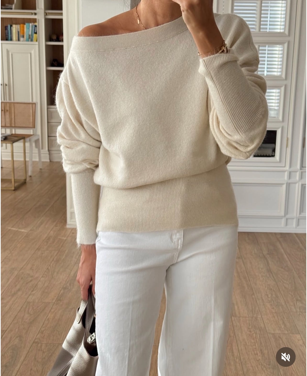 Lvory Soft Knit Blouse