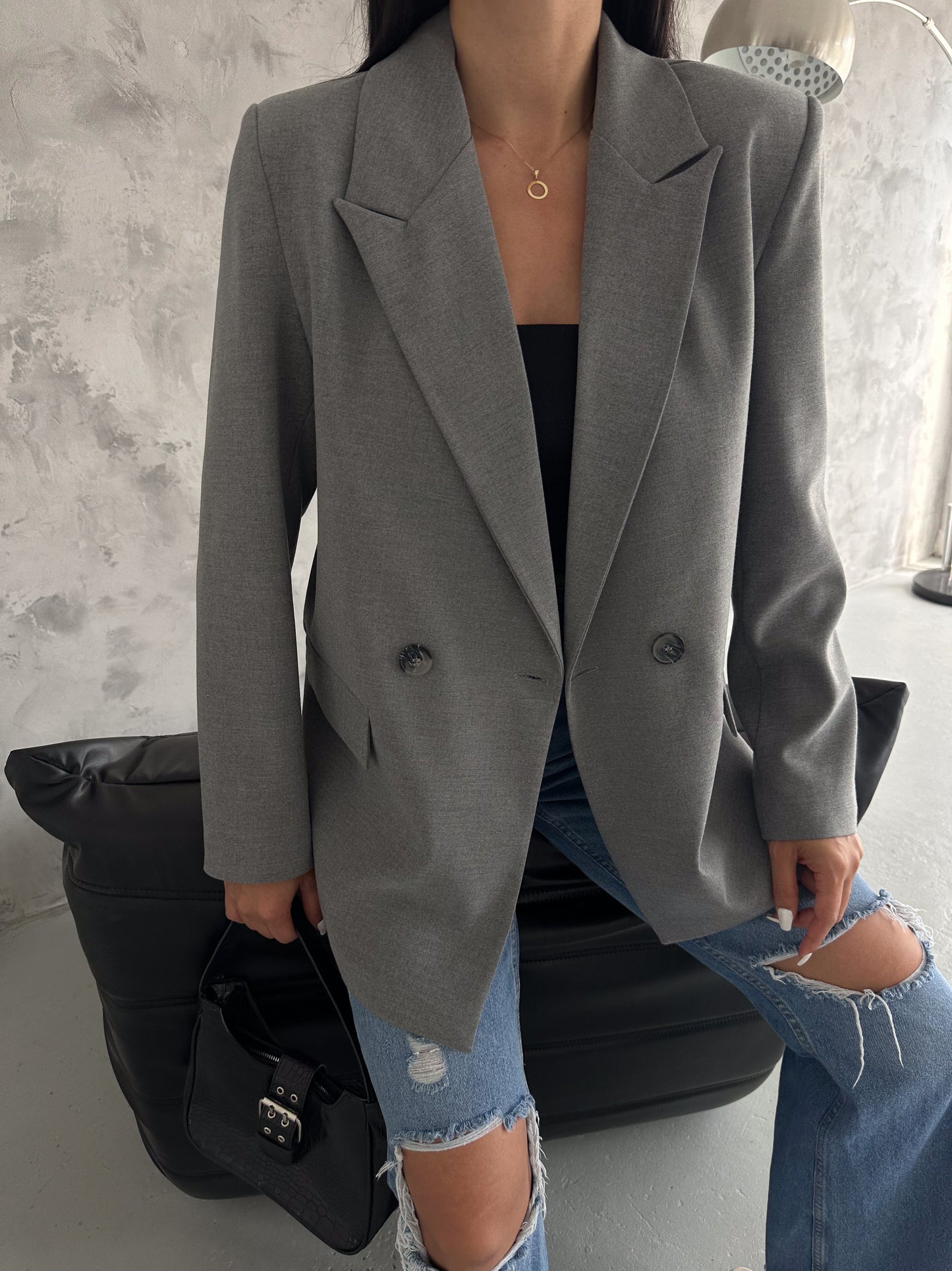 OVERSIZE BLAZER WITH PADDED SHOULDERS