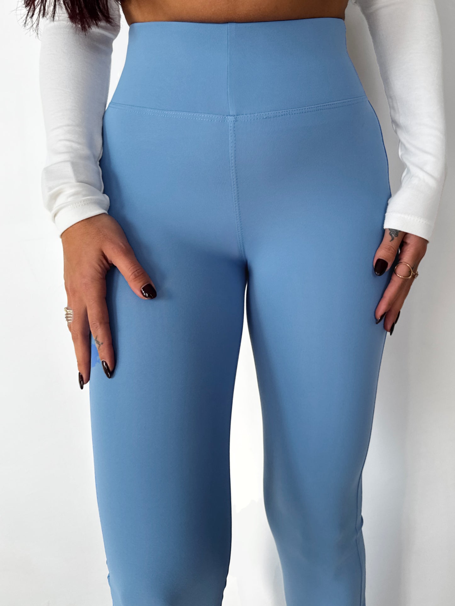 YogaLift Slit BootCut Leggings