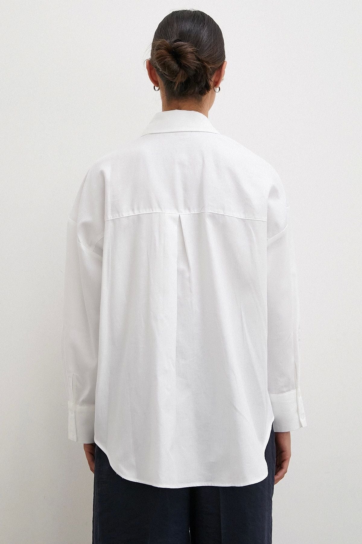 Pocket white Basic Shirt