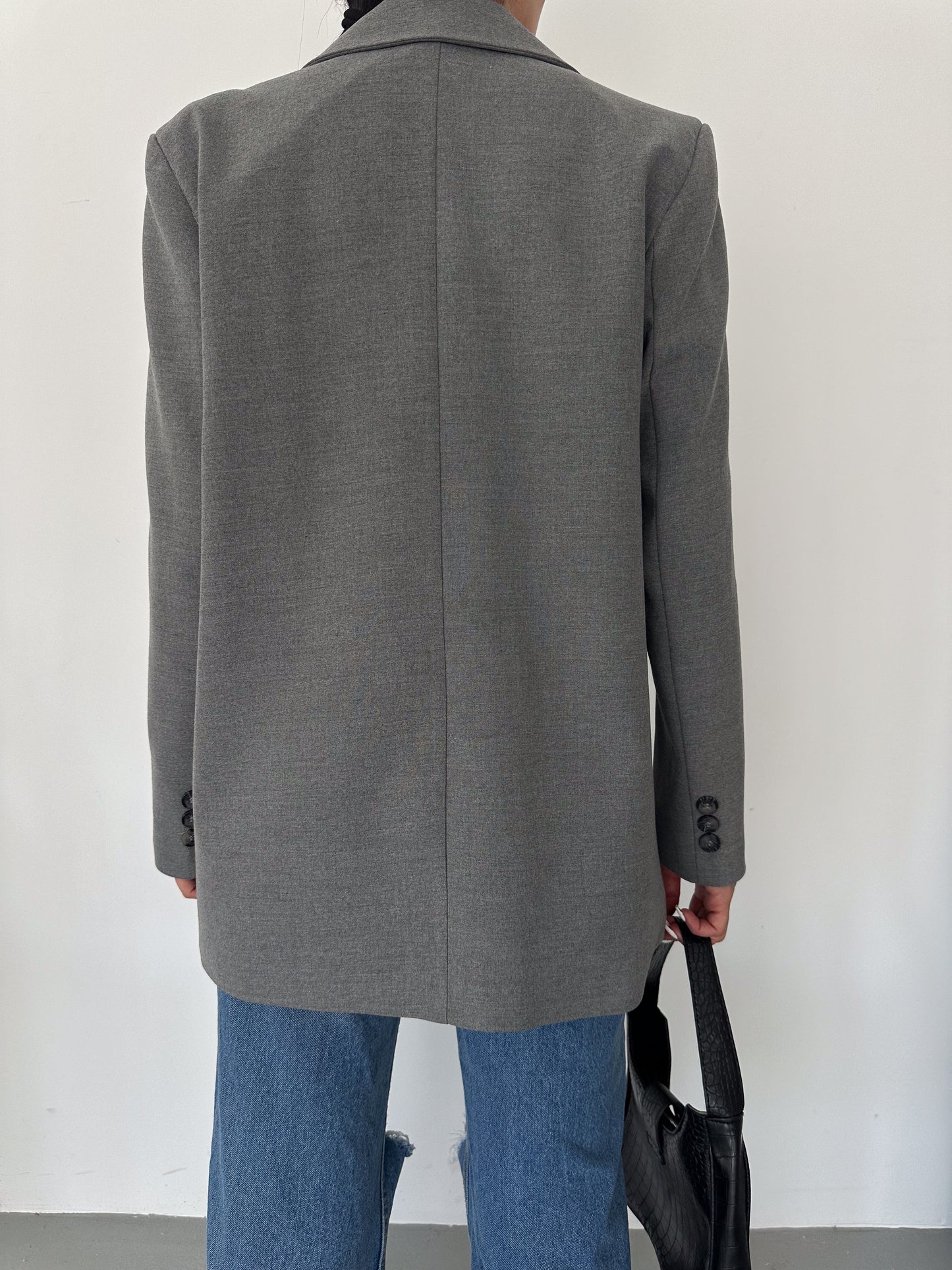 OVERSIZE BLAZER WITH PADDED SHOULDERS