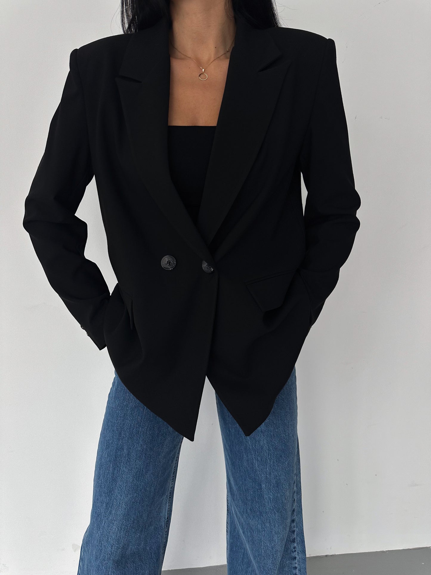 OVERSIZE BLAZER WITH PADDED SHOULDERS