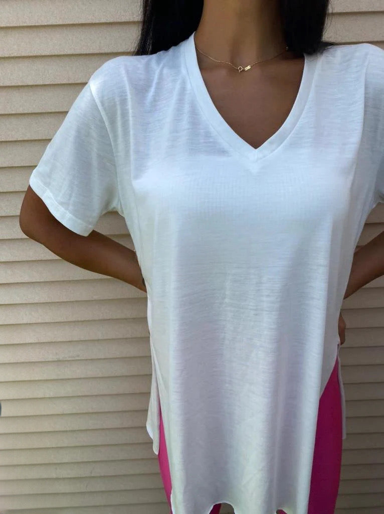 Original V-Neck Slit T-Shirt