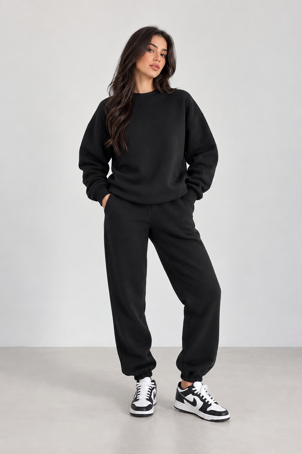 FLEECED SWEATSHIRT AND TROUSER