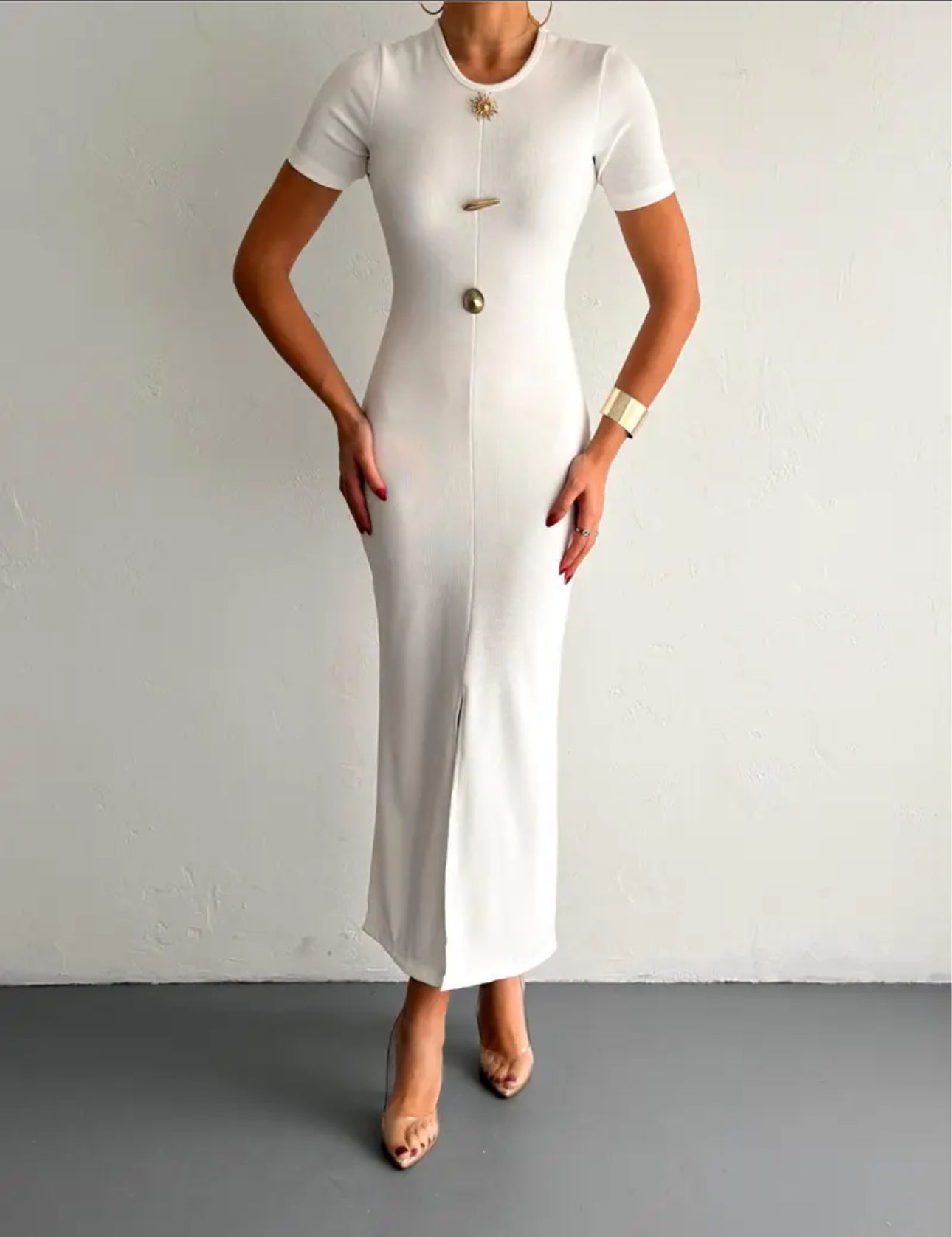Elegant Ribbed Midi Dress with Gold Accents - Half Sleeves