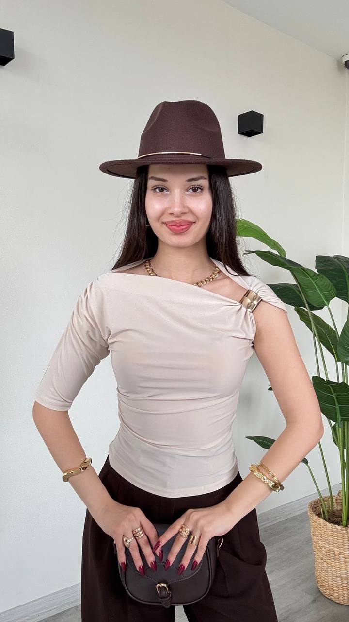 Asymmetirc Draped Top
