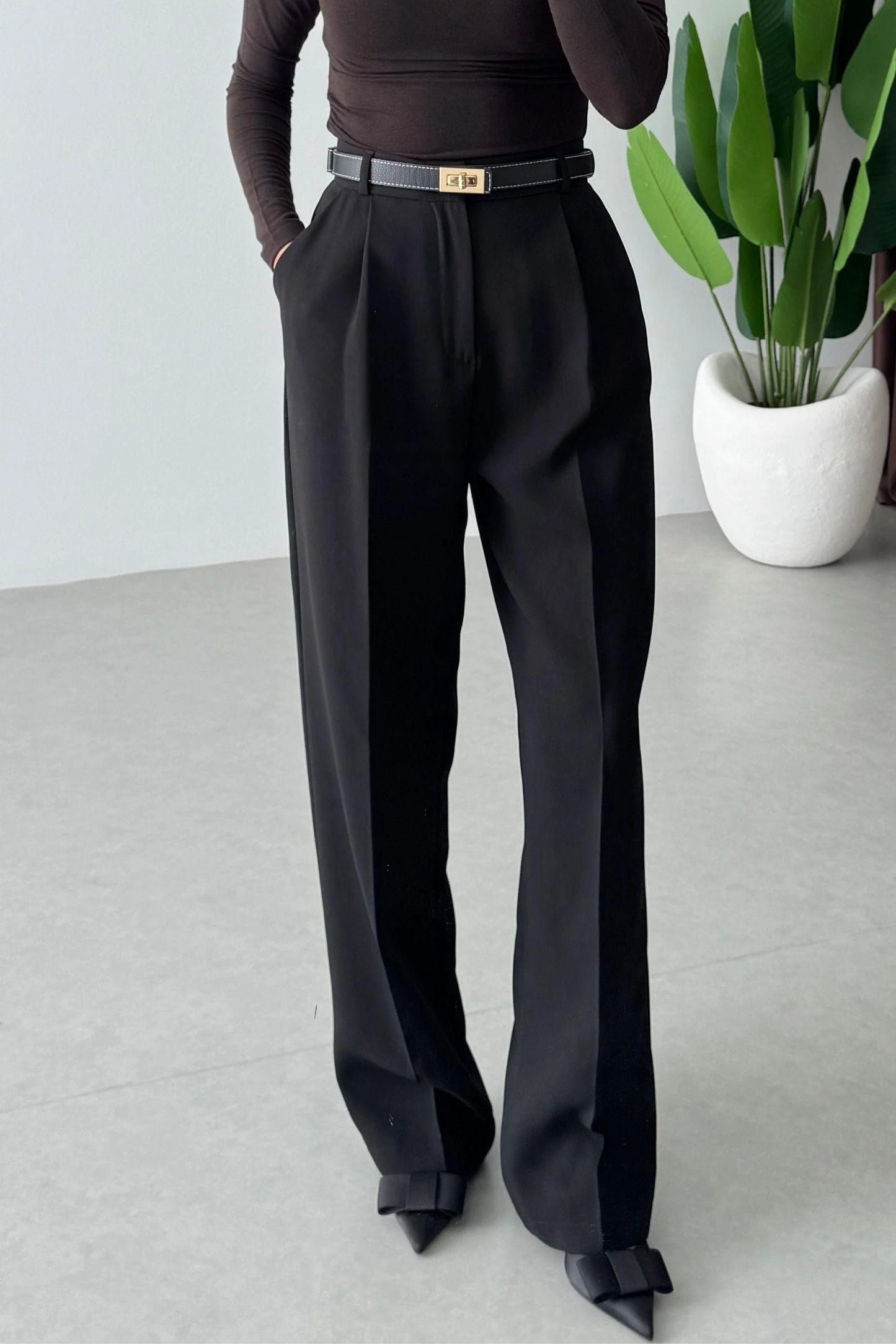 Elegant Straight Leg Pants