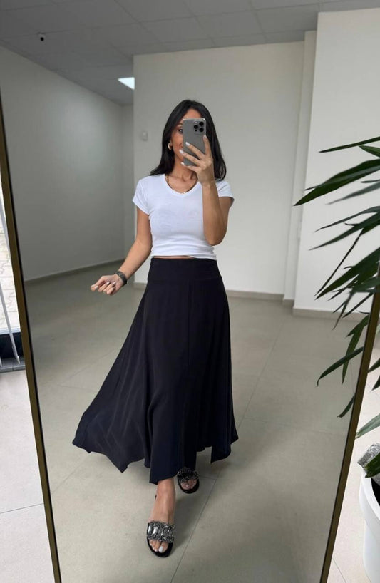 Flowy Midi Skirt