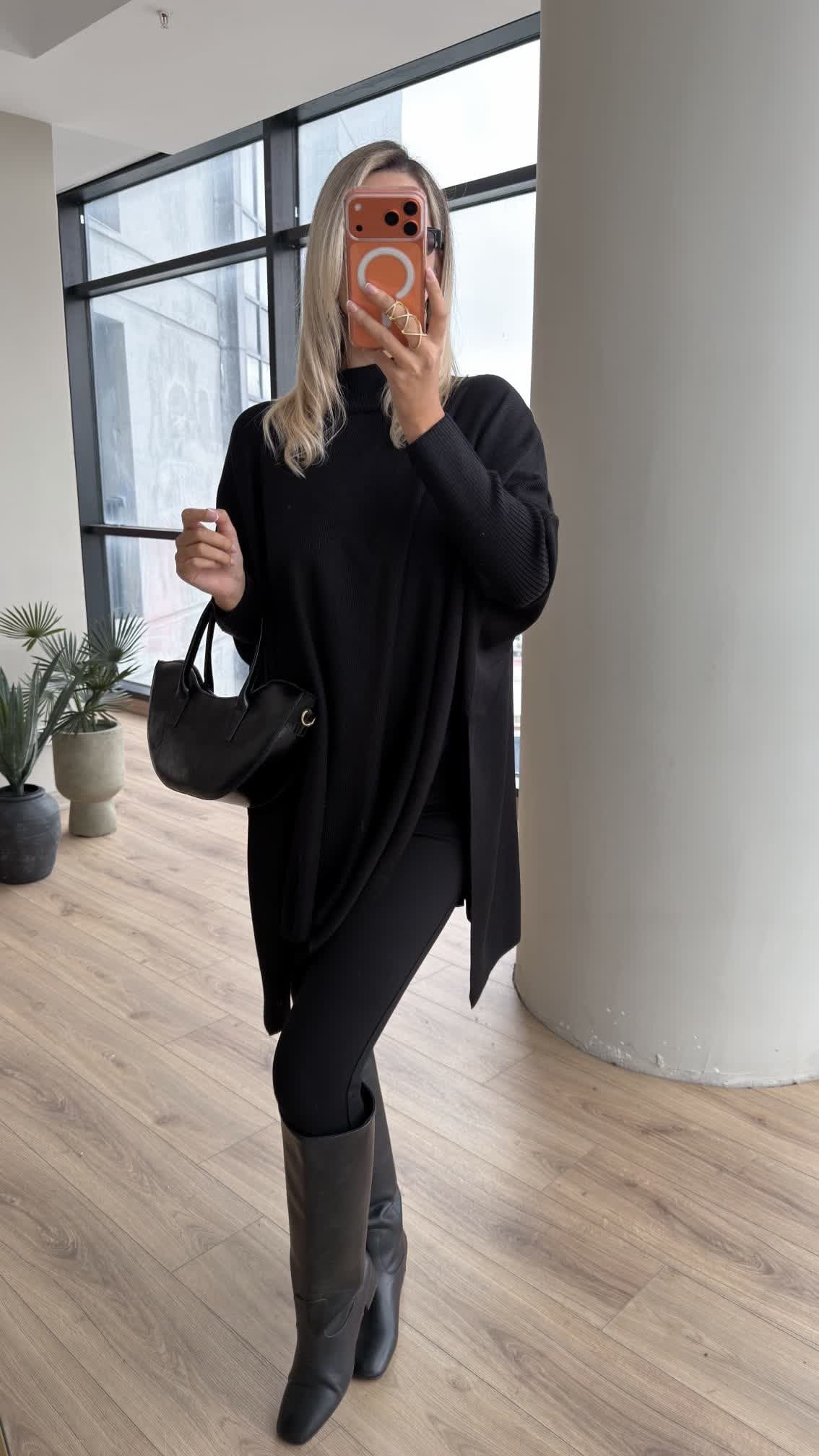 Side-Slit Knit Poncho