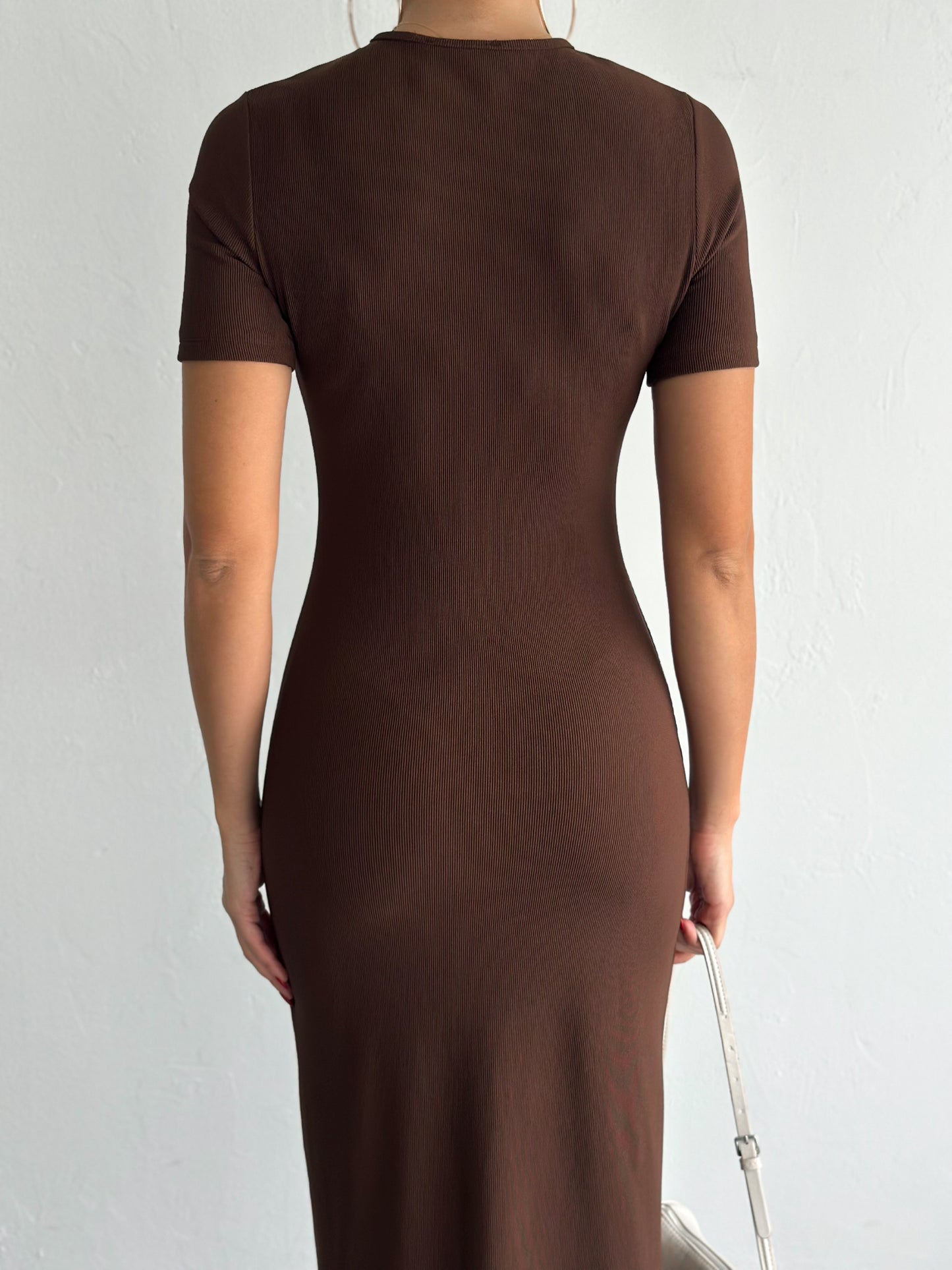 Elegant Ribbed Midi Dress with Gold Accents - Half Sleeves