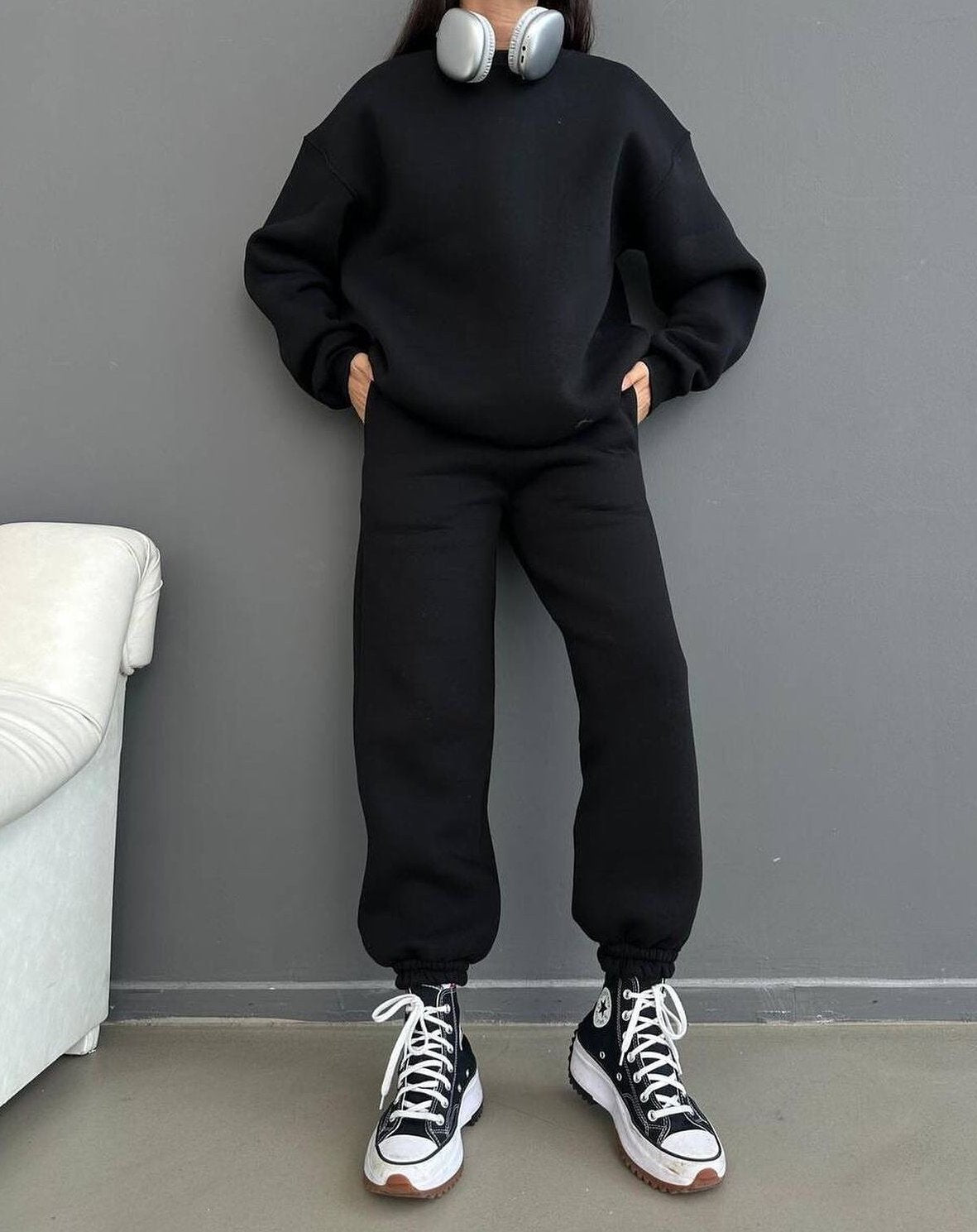 FLEECED SWEATSHIRT AND TROUSER