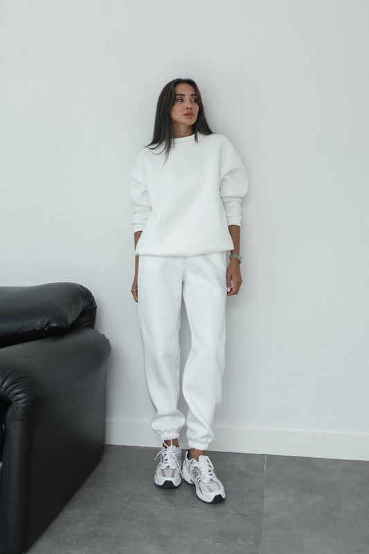 FLEECED SWEATSHIRT AND TROUSER