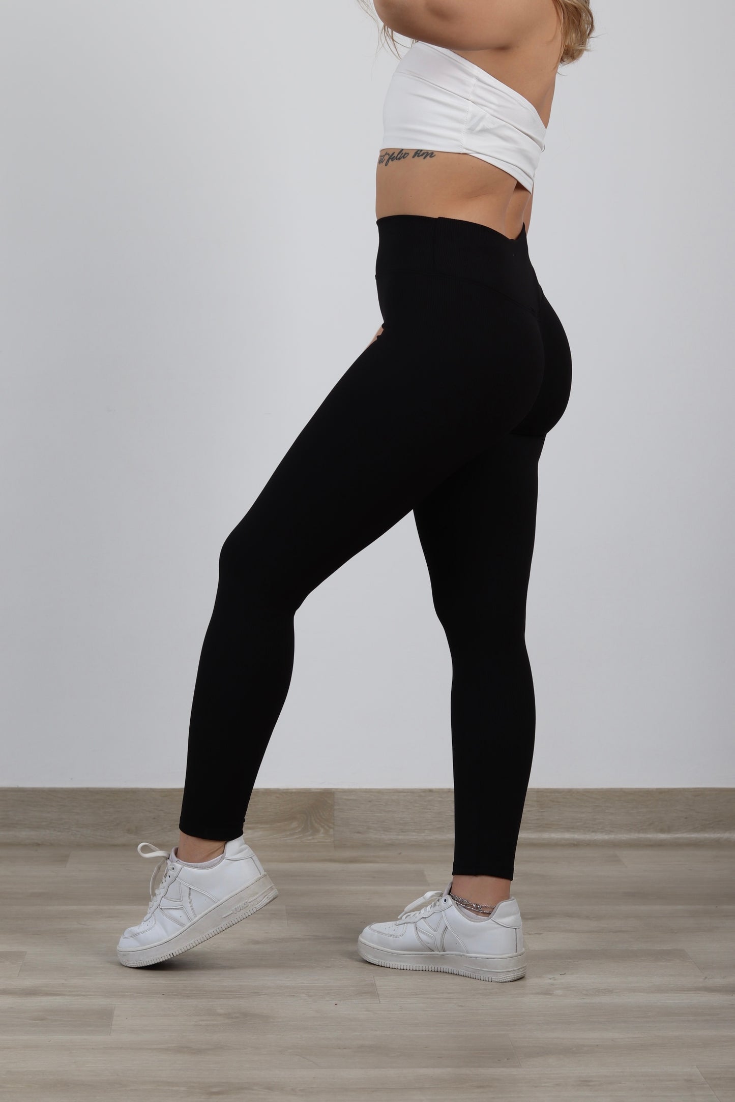 Contour Leggings