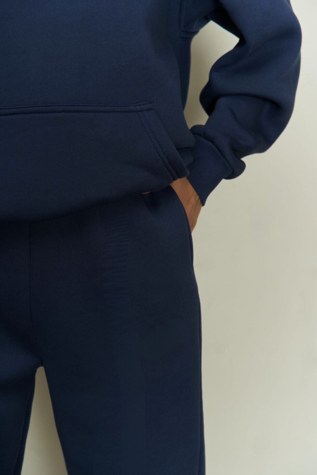 FLEECED HOODIE AND TROUSER