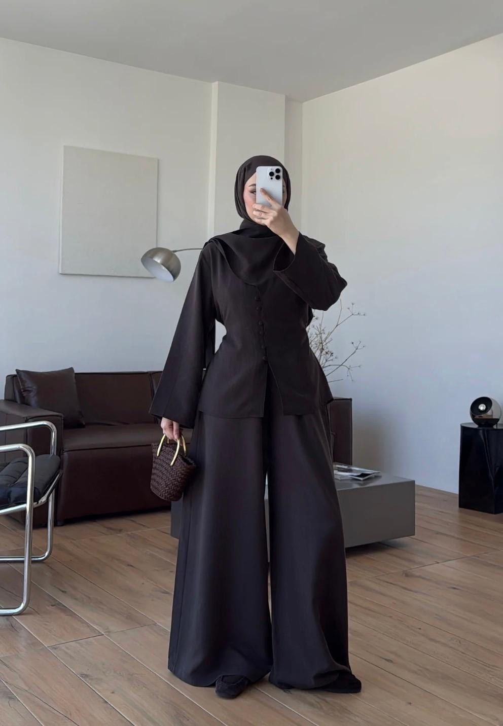 The Noir Scarf Set