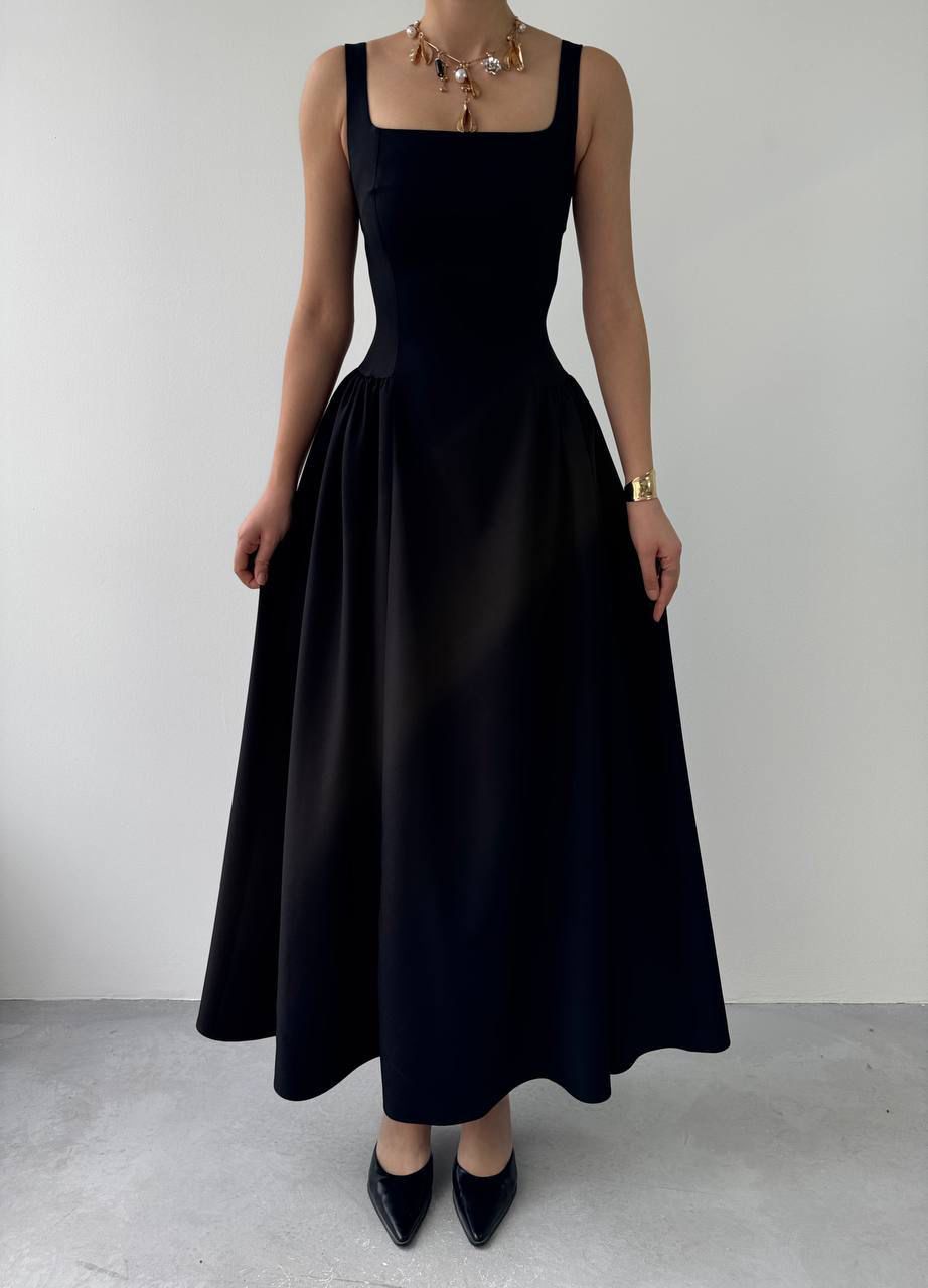 Noir Maxi Dress